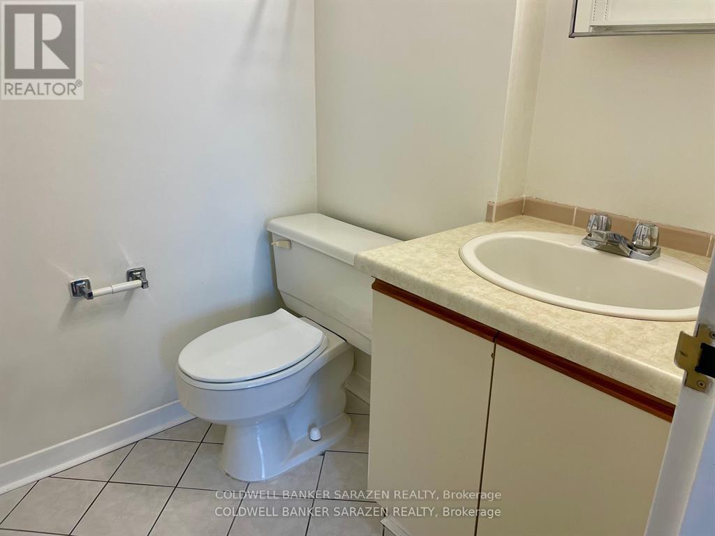 1215 - 80 Sandcastle Drive