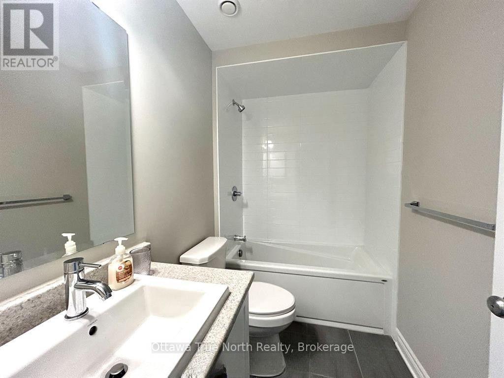 30 - 1032 Beryl Private