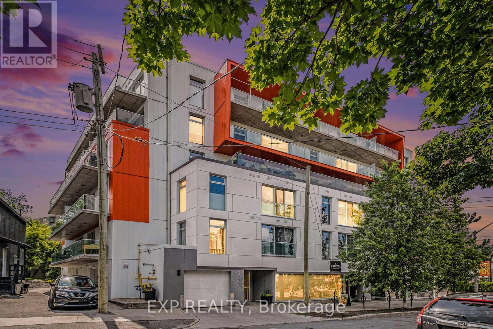 206 - 1000 Wellington Street W