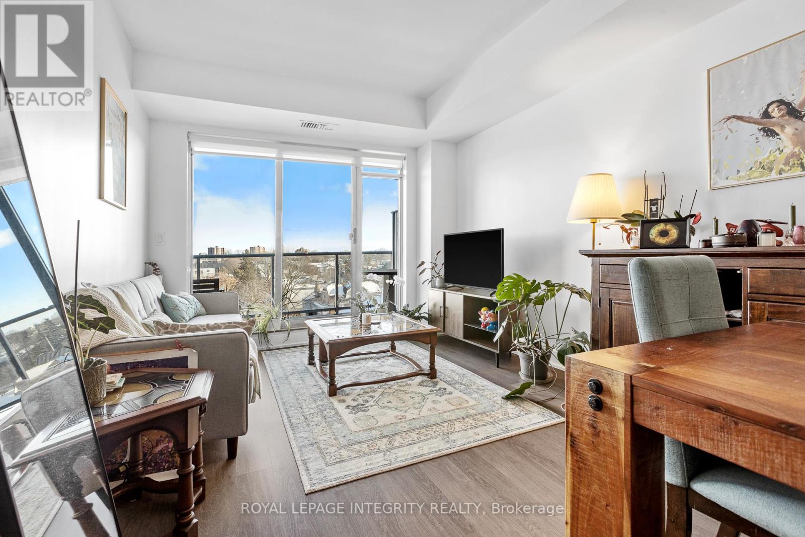 410 - 7 Marquette Avenue