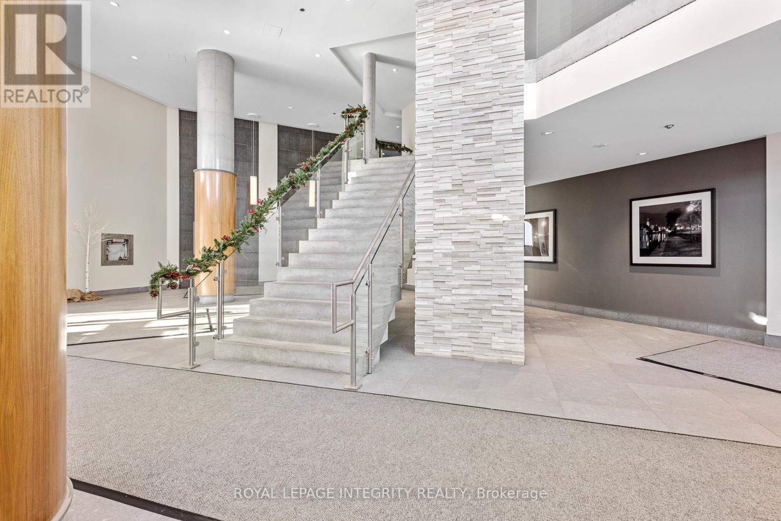 410 - 7 Marquette Avenue