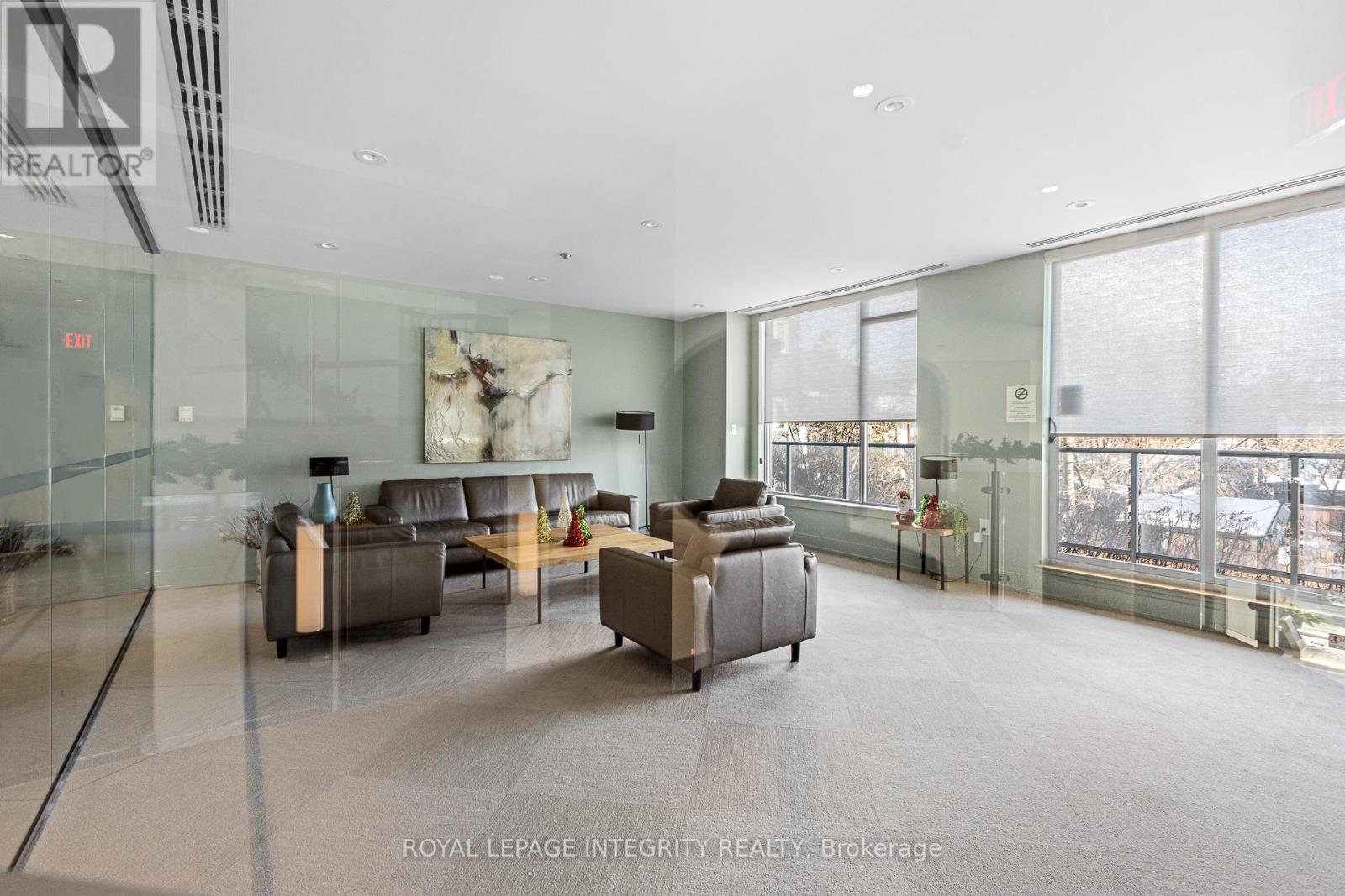 410 - 7 Marquette Avenue