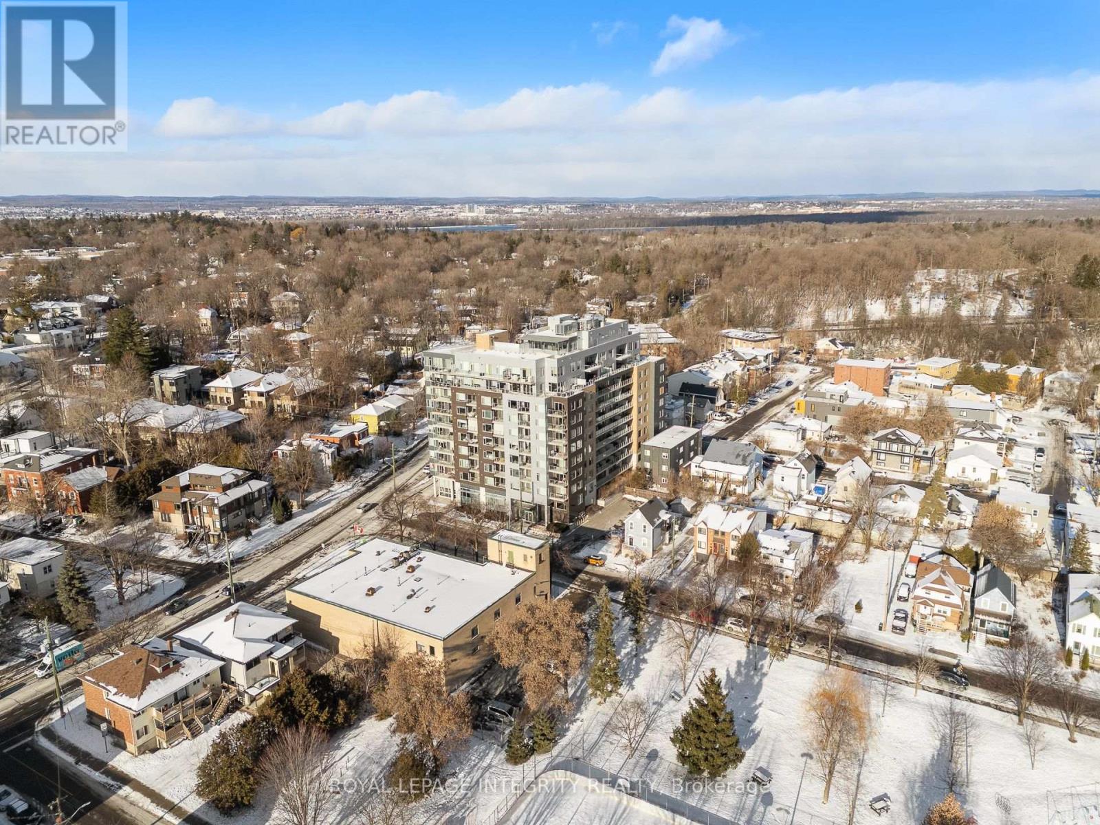 410 - 7 Marquette Avenue