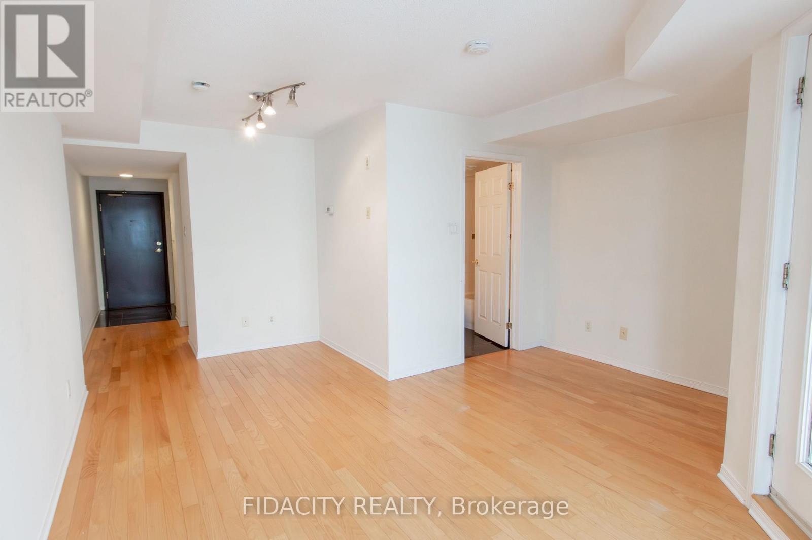 5c - 310 Central Park Drive