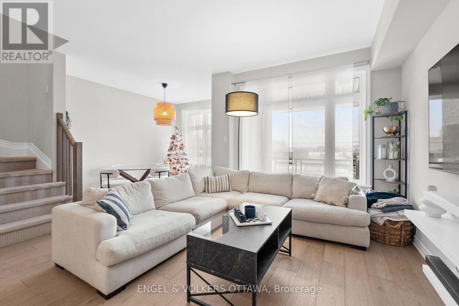 39 Stockholm Private