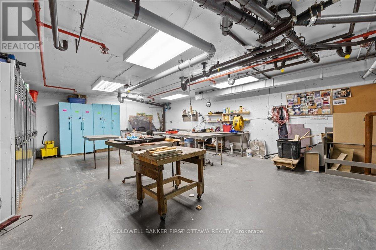 808 - 1171 Ambleside Drive