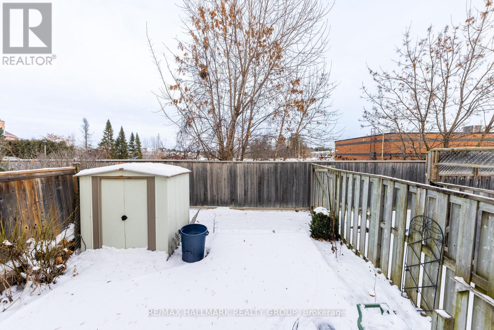 29 - 935 Cookshire Crescent