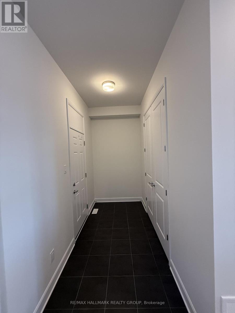 526 Reflection Street