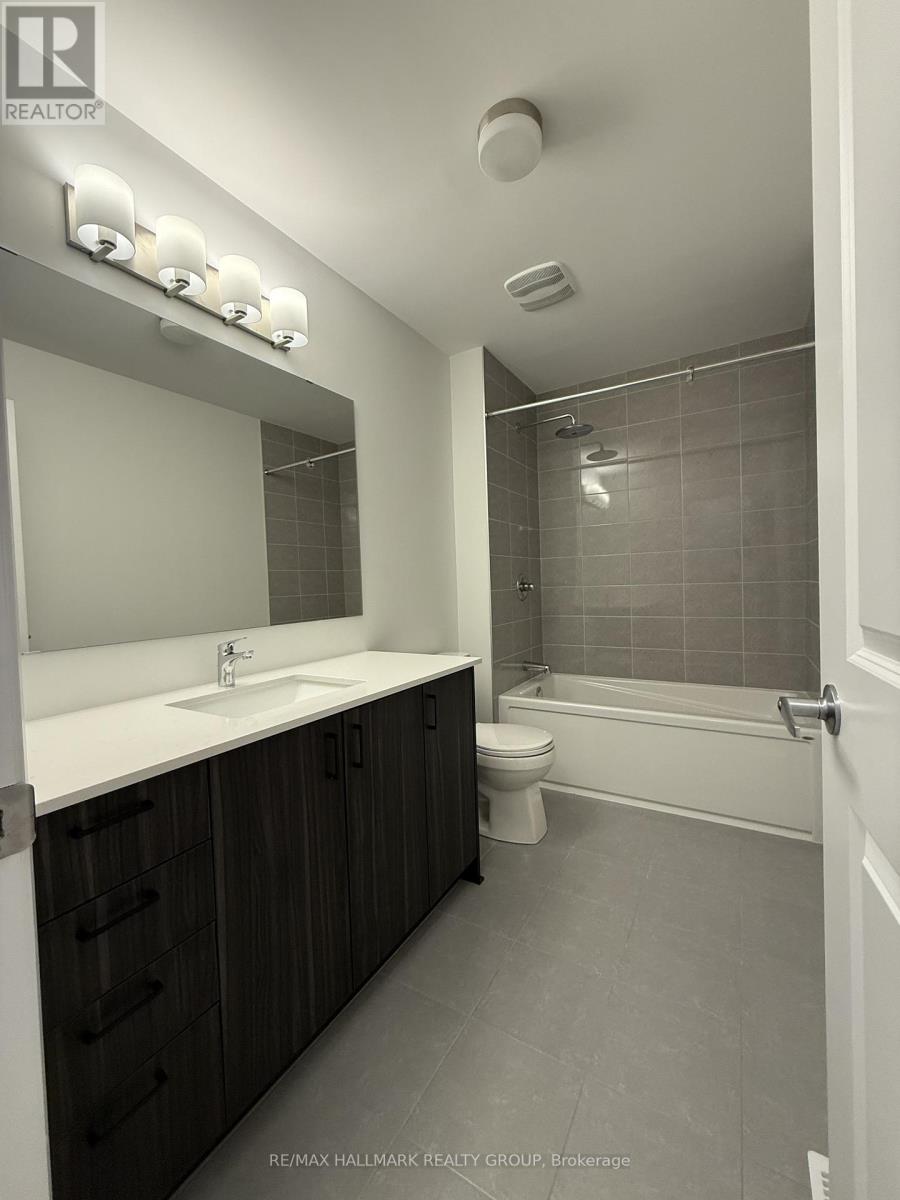 526 Reflection Street