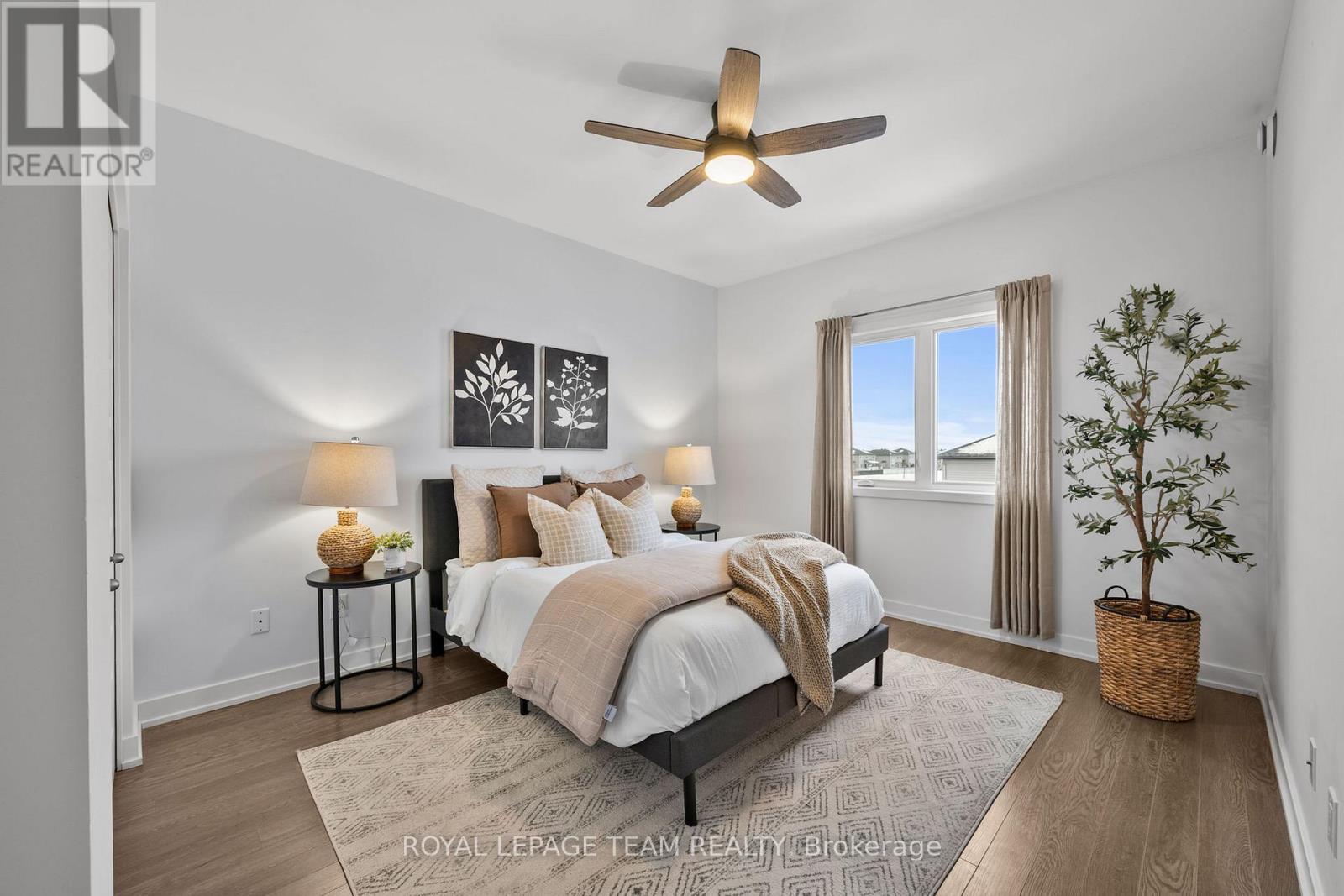 6 - 251 Capri Avenue