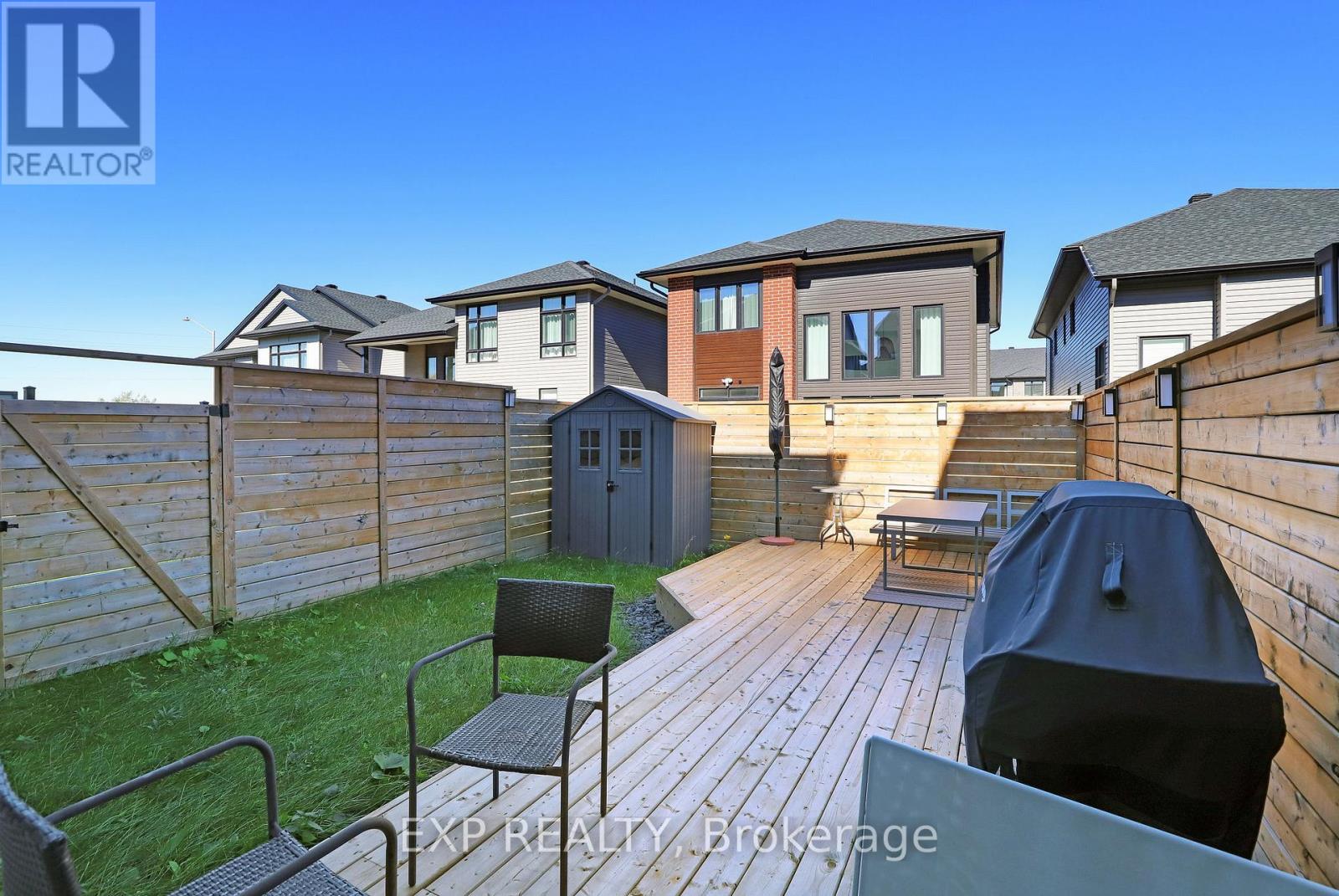 1053 Lunar Glow Crescent