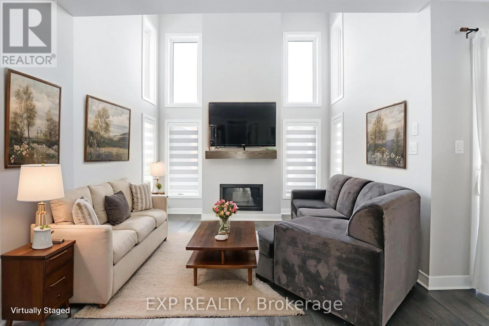 1053 Lunar Glow Crescent