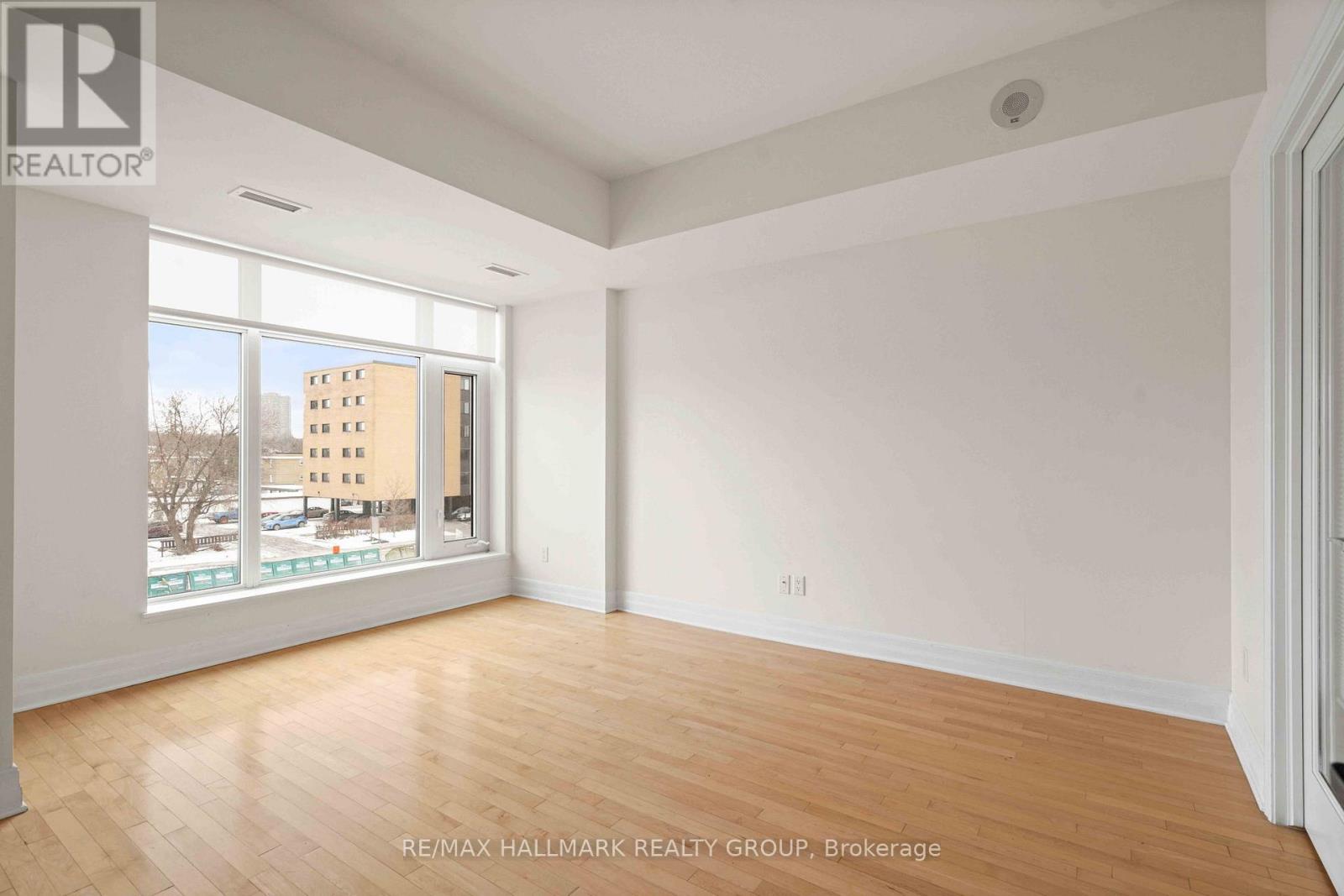 302 - 75 Cleary Avenue