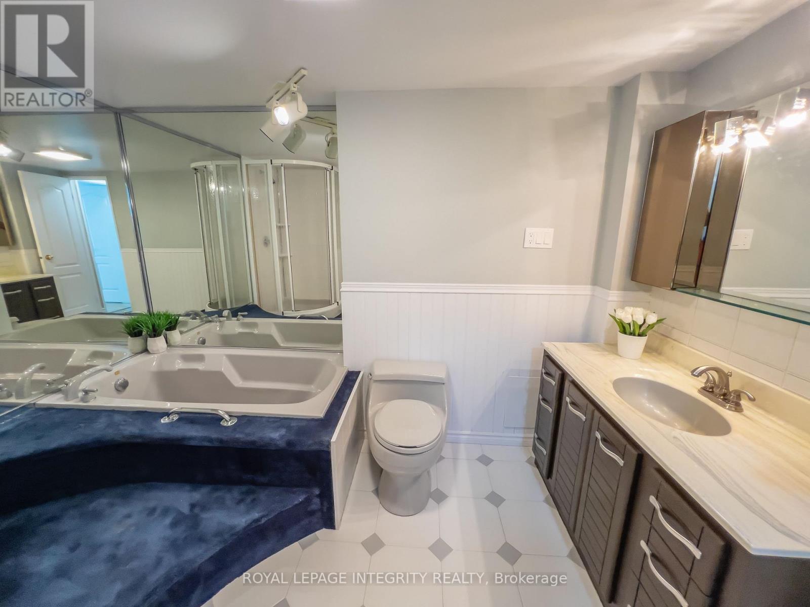 1008 - 555 Brittany Drive