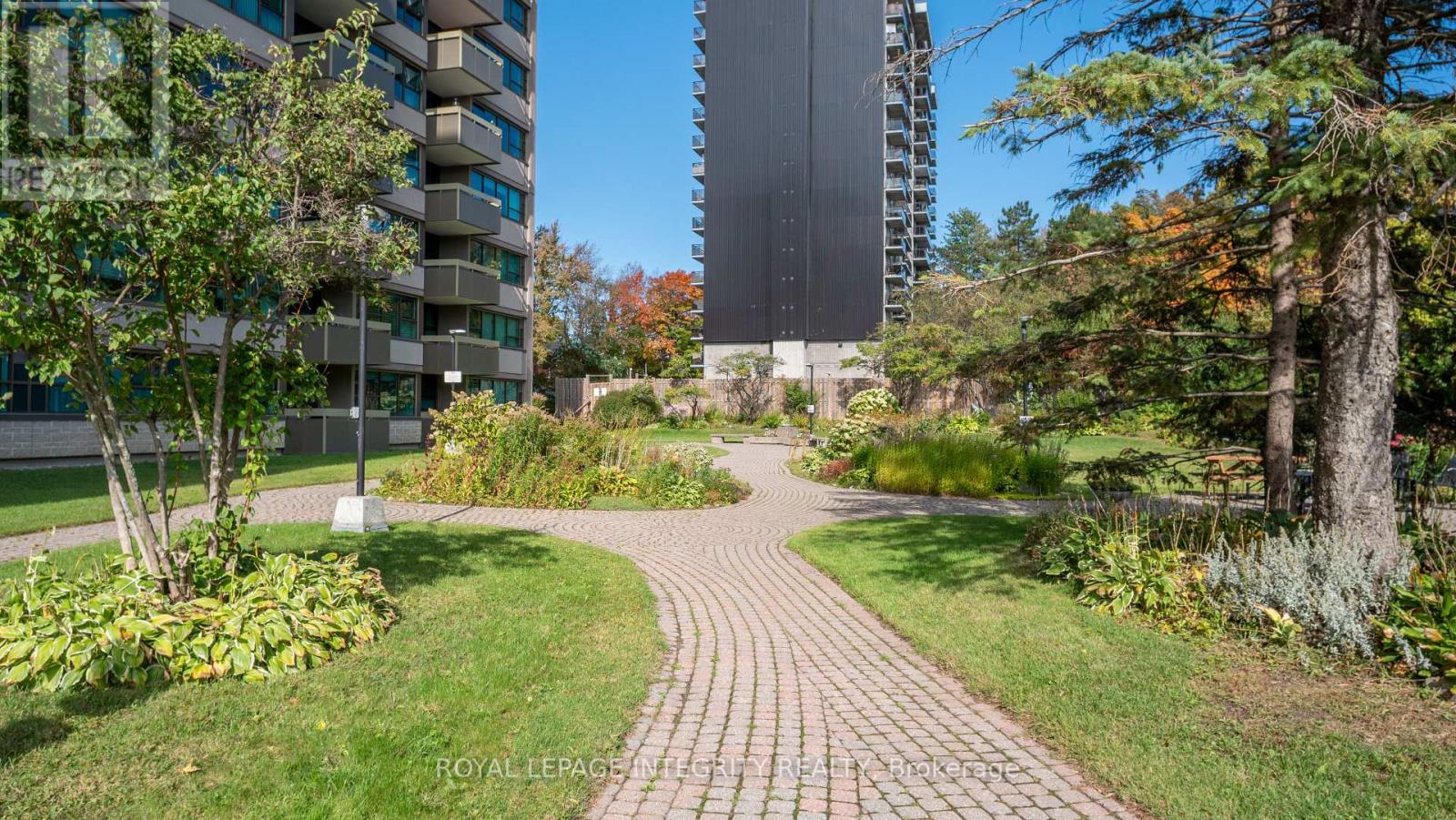 1008 - 555 Brittany Drive