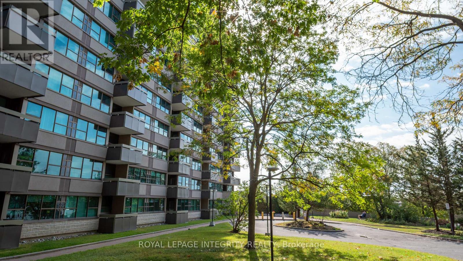 1008 - 555 Brittany Drive