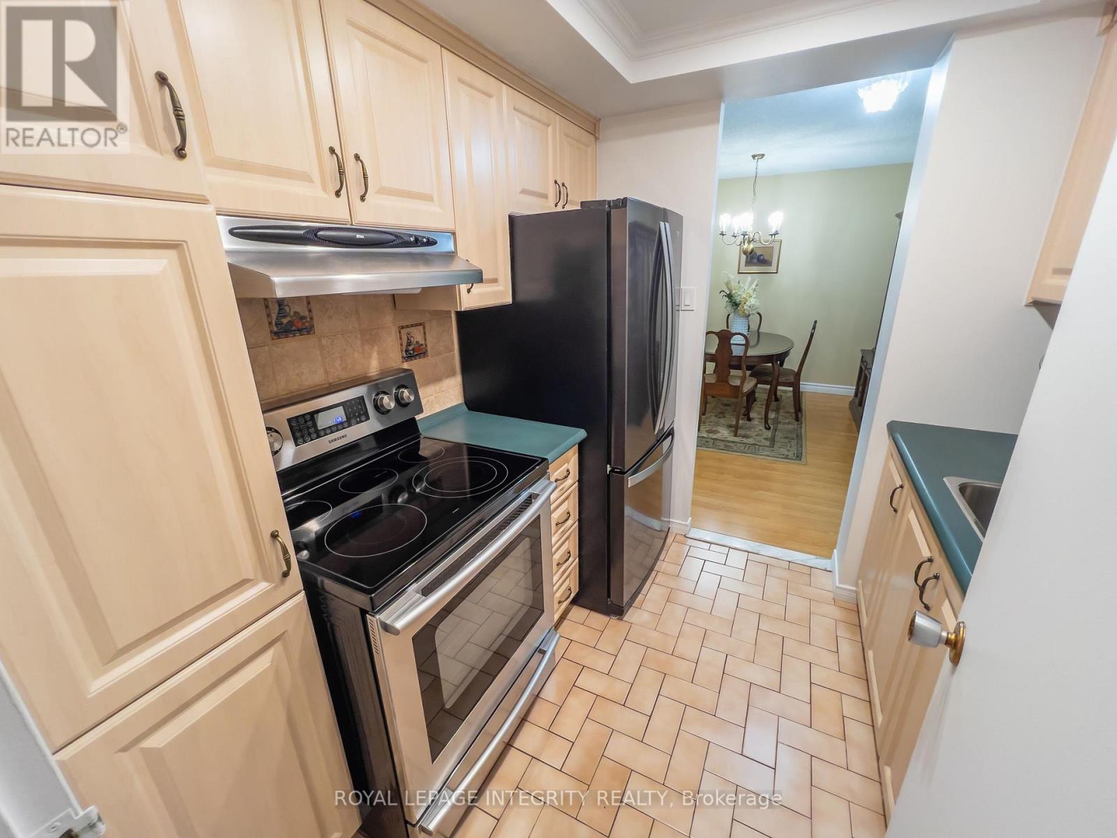 1008 - 555 Brittany Drive