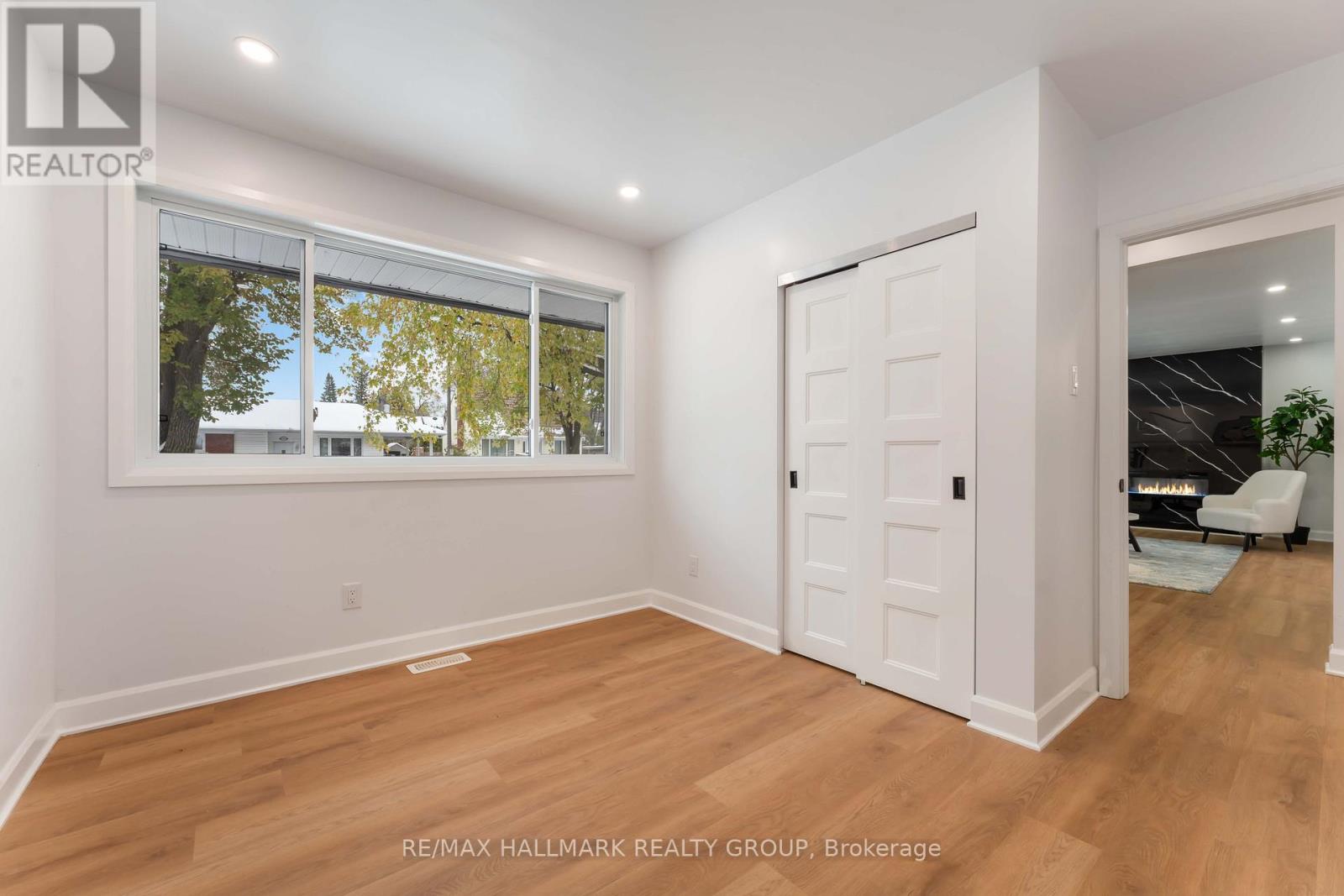 1796 Saunderson Drive