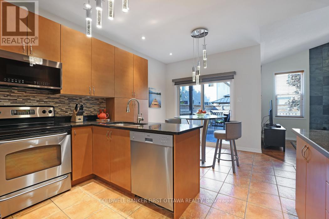 104 Streamside Crescent