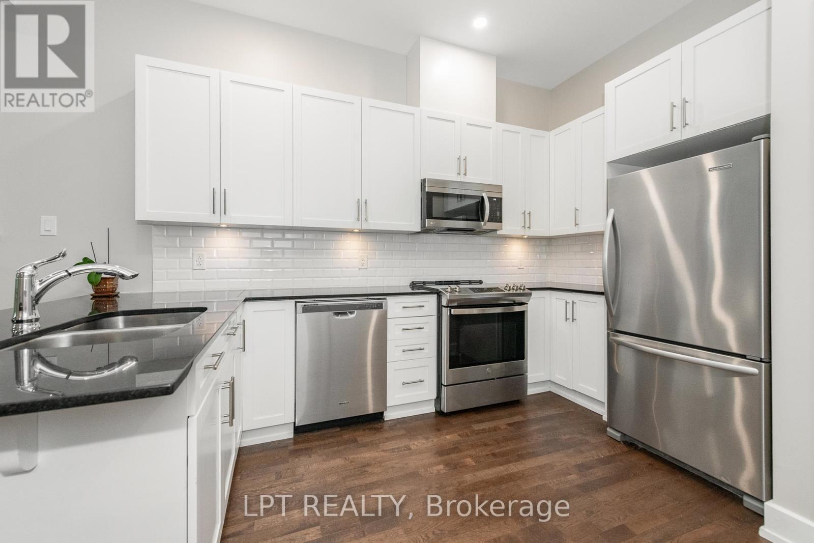 10 - 57 Bergeron Private