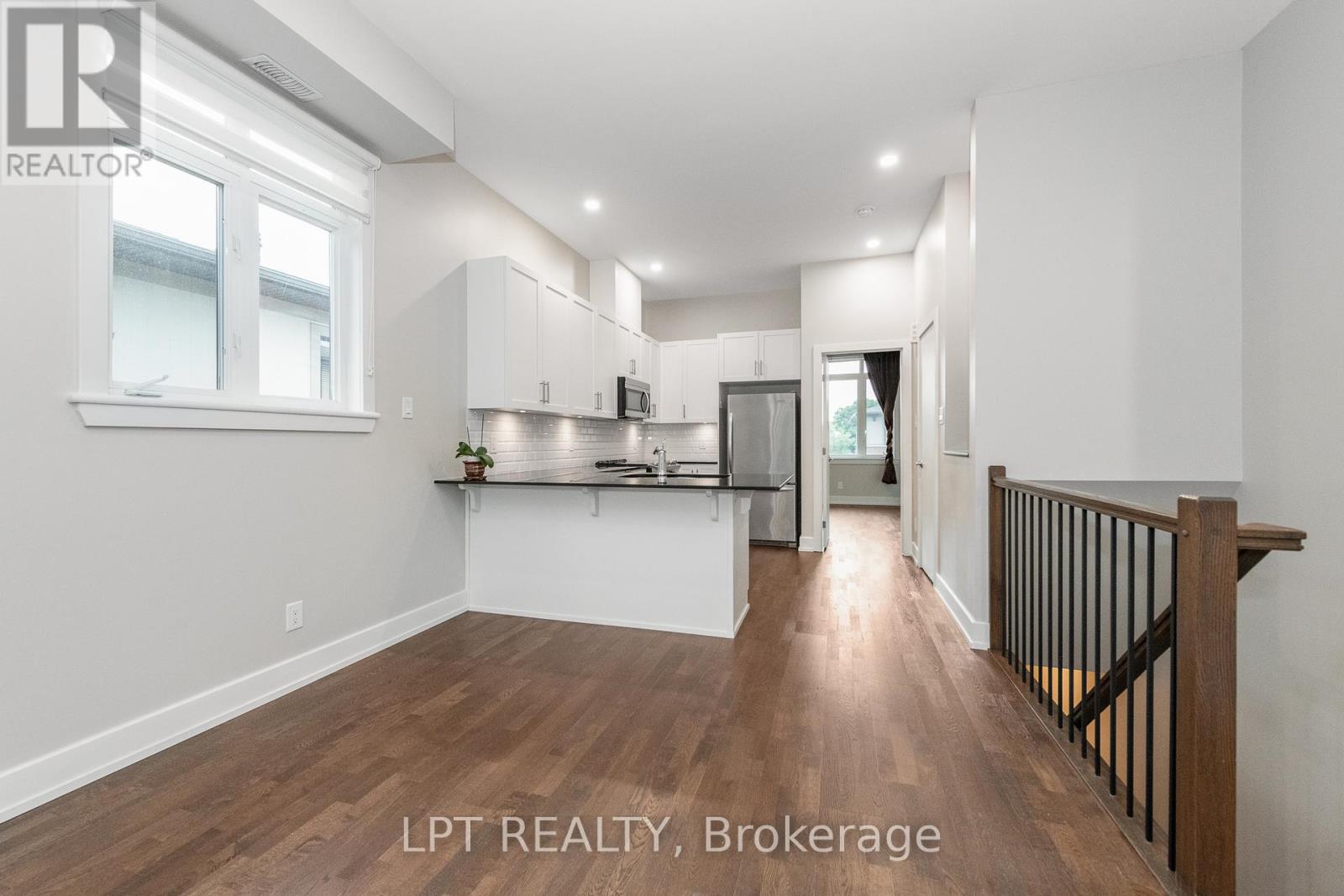 10 - 57 Bergeron Private