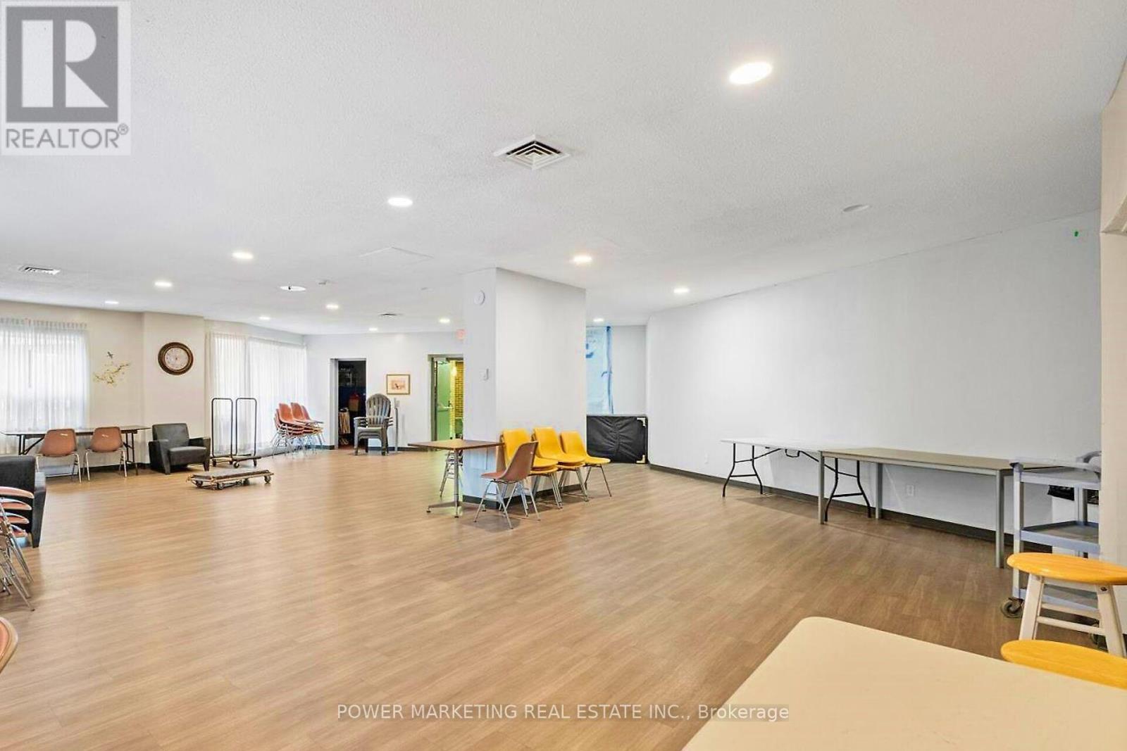 107 - 1380 Prince Of Wales Drive