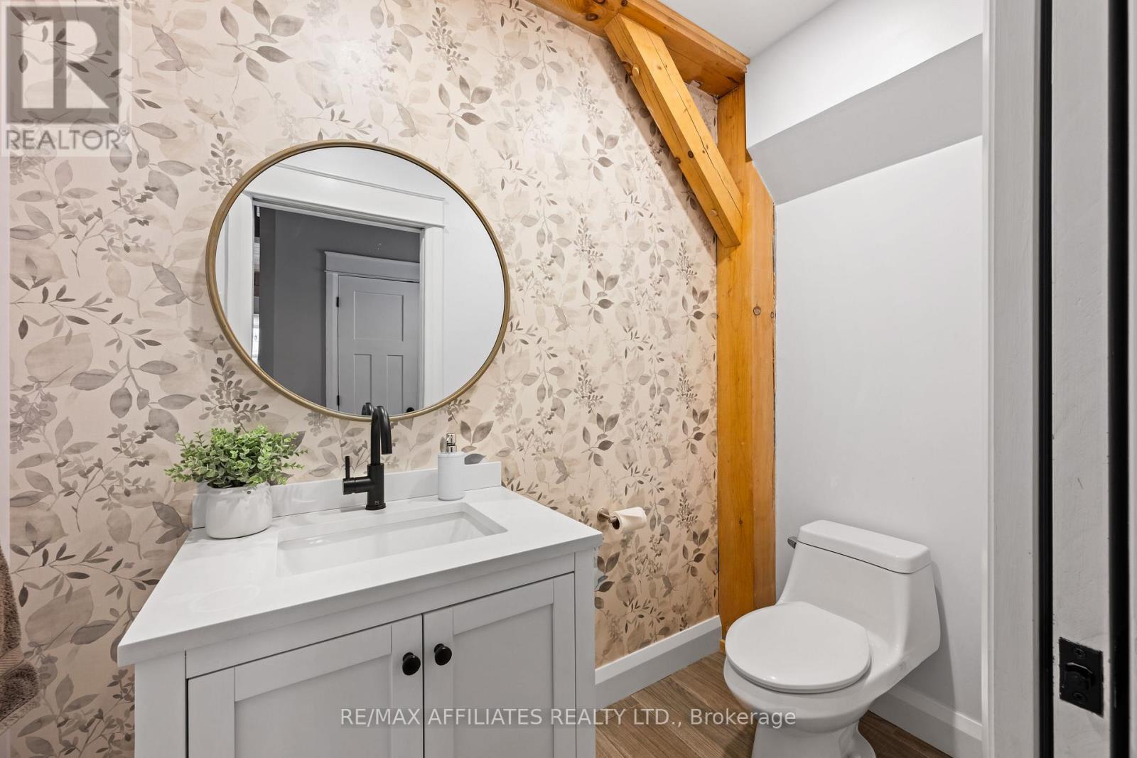 4701 4th Concession Road