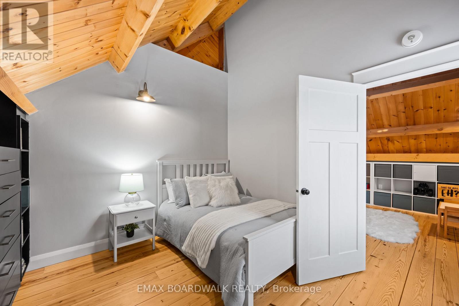 4701 4th Concession Road