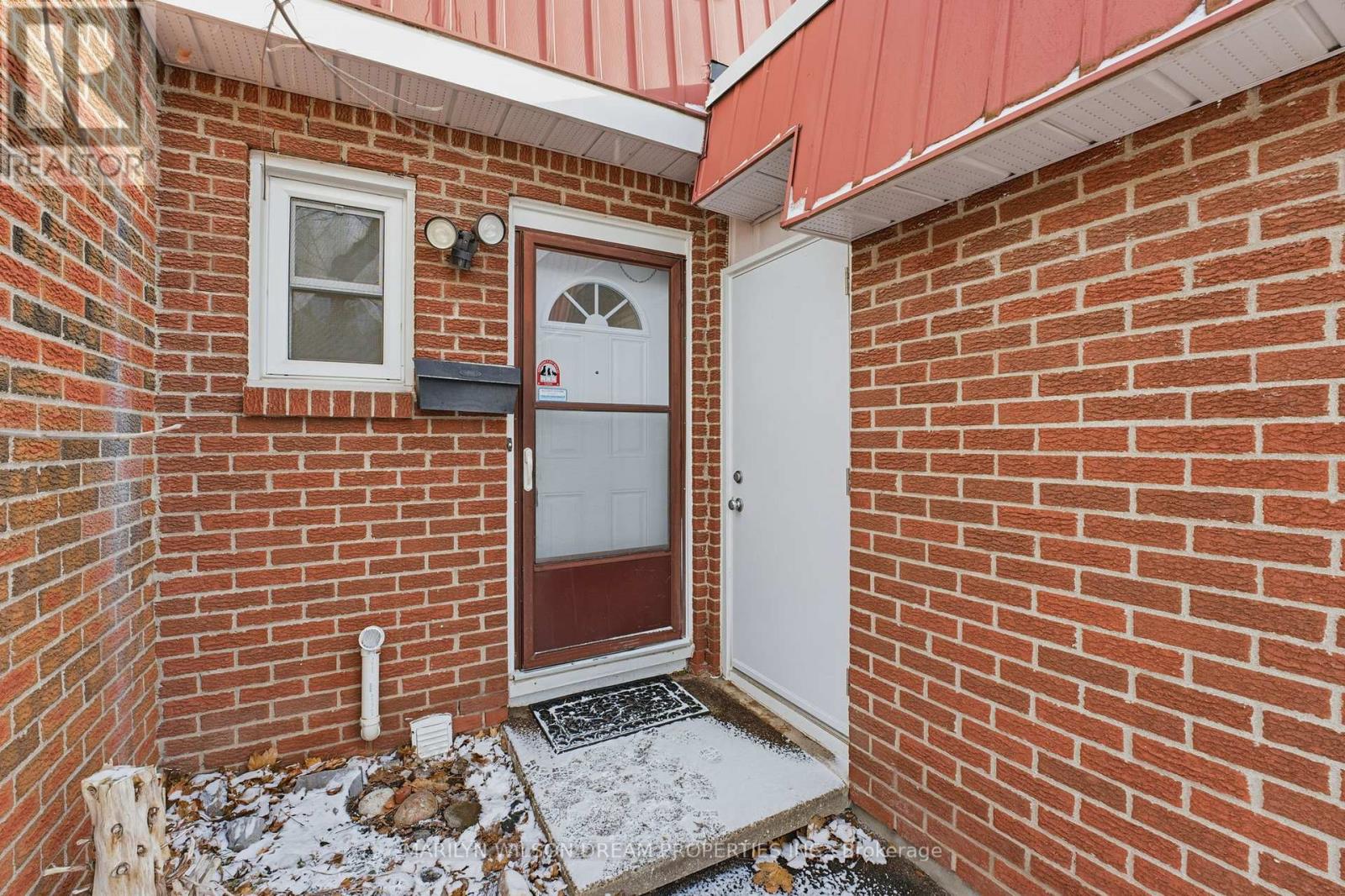 54 - 403 Miranda Private