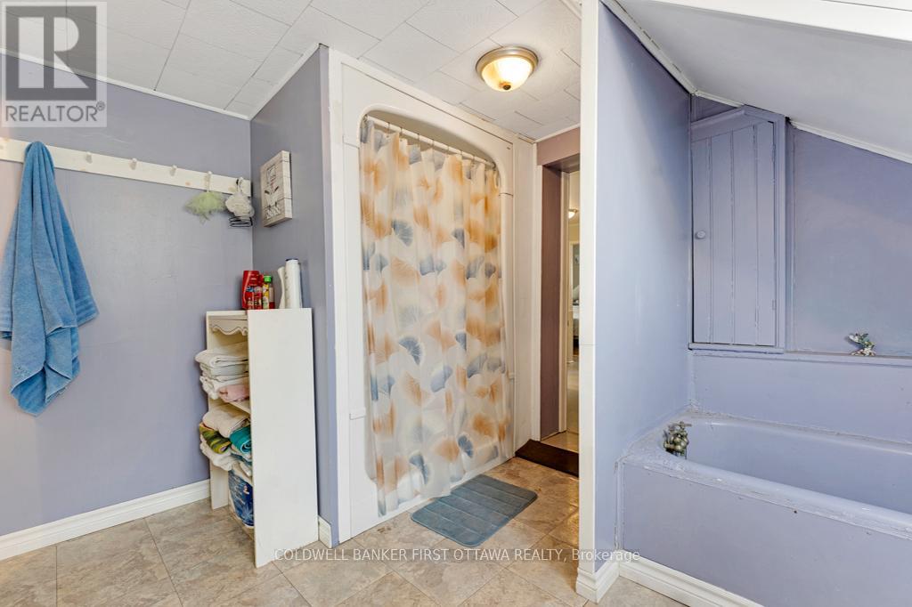 1373 Flower Station Road