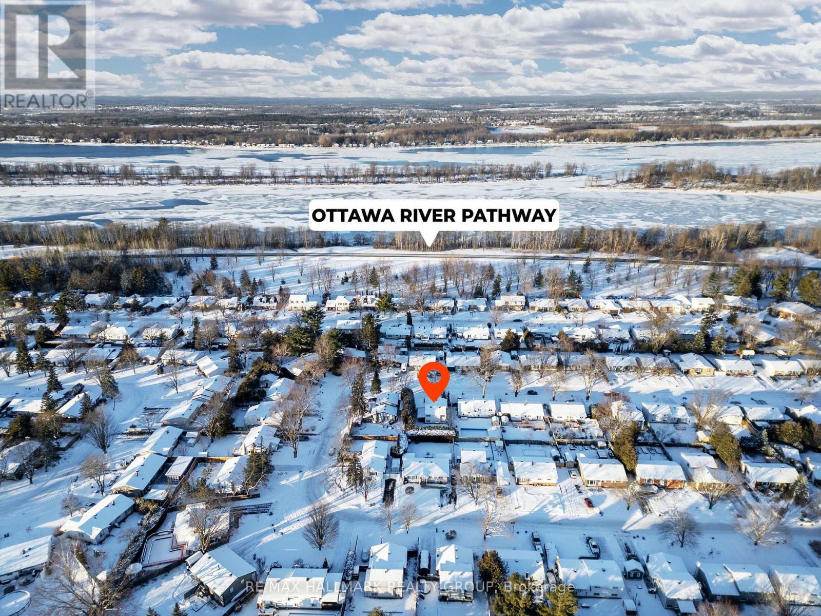 2155 Monson Crescent