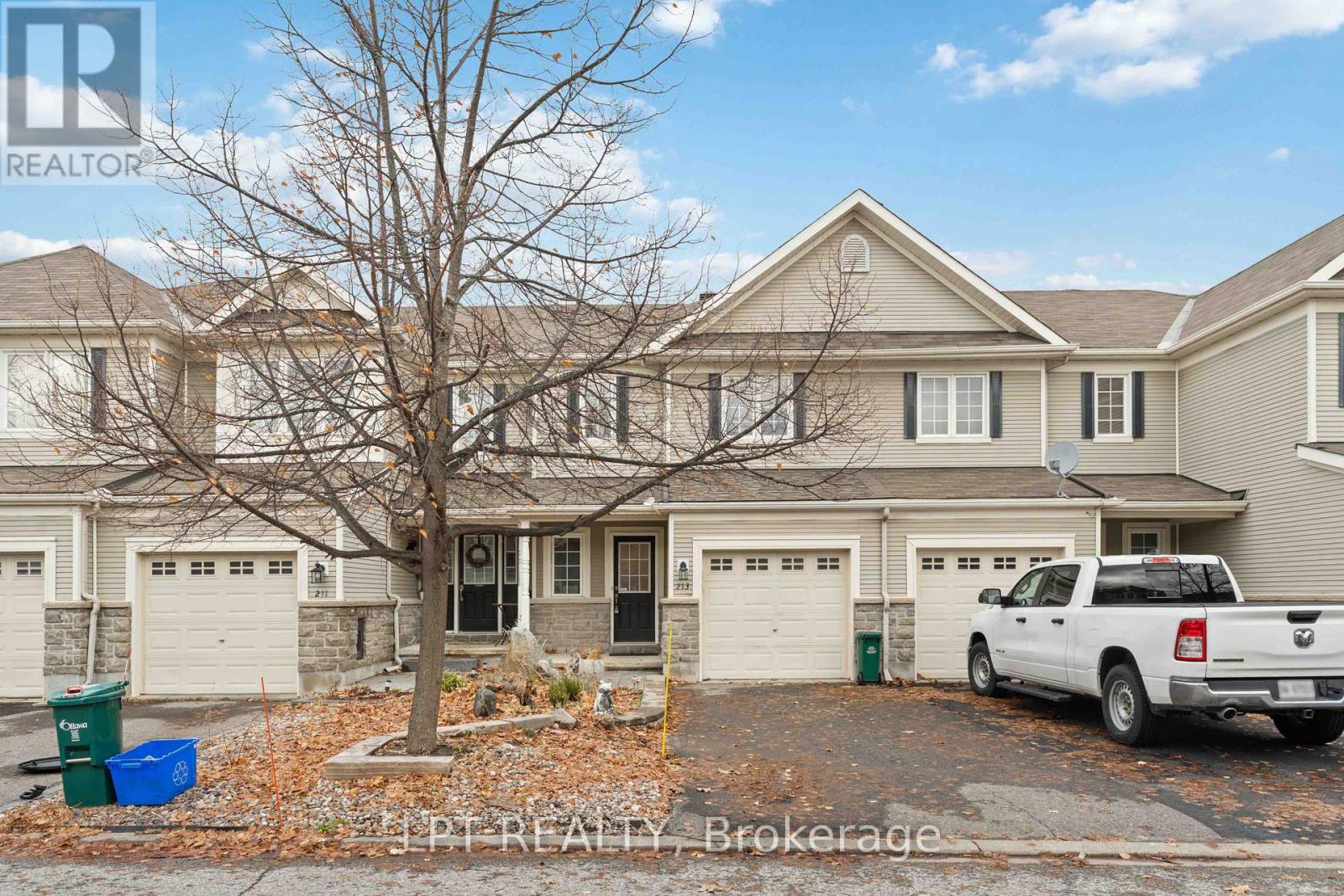 213 Idlewild Private