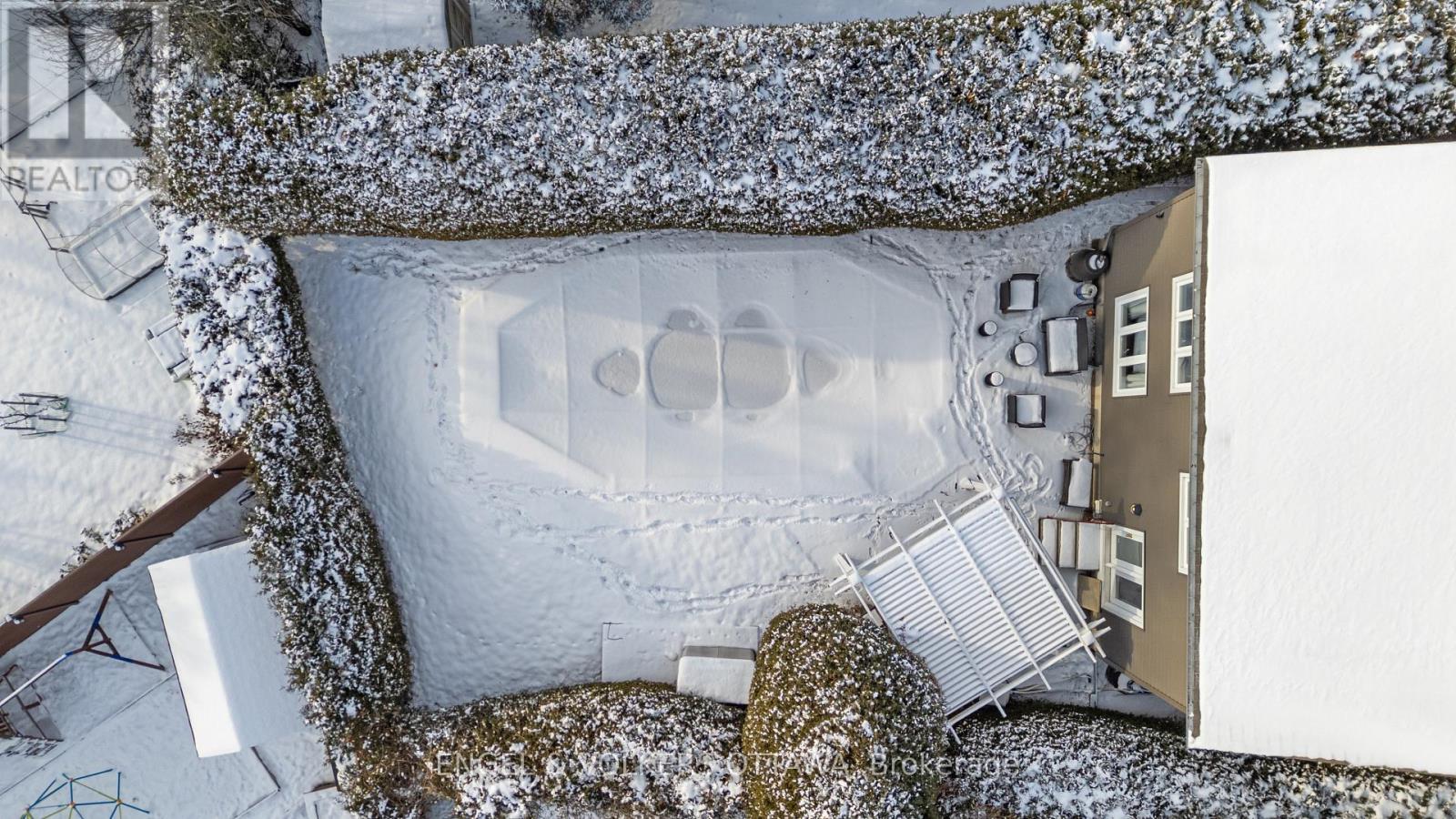 29 Valley Ridge Street