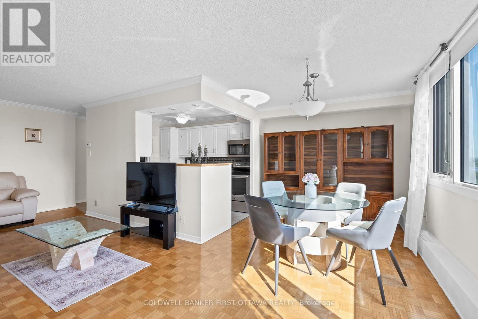 1706 - 265 Poulin Street