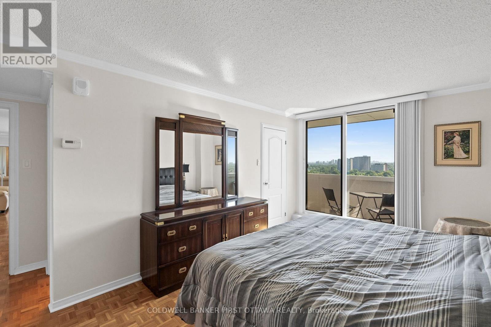 1706 - 265 Poulin Street