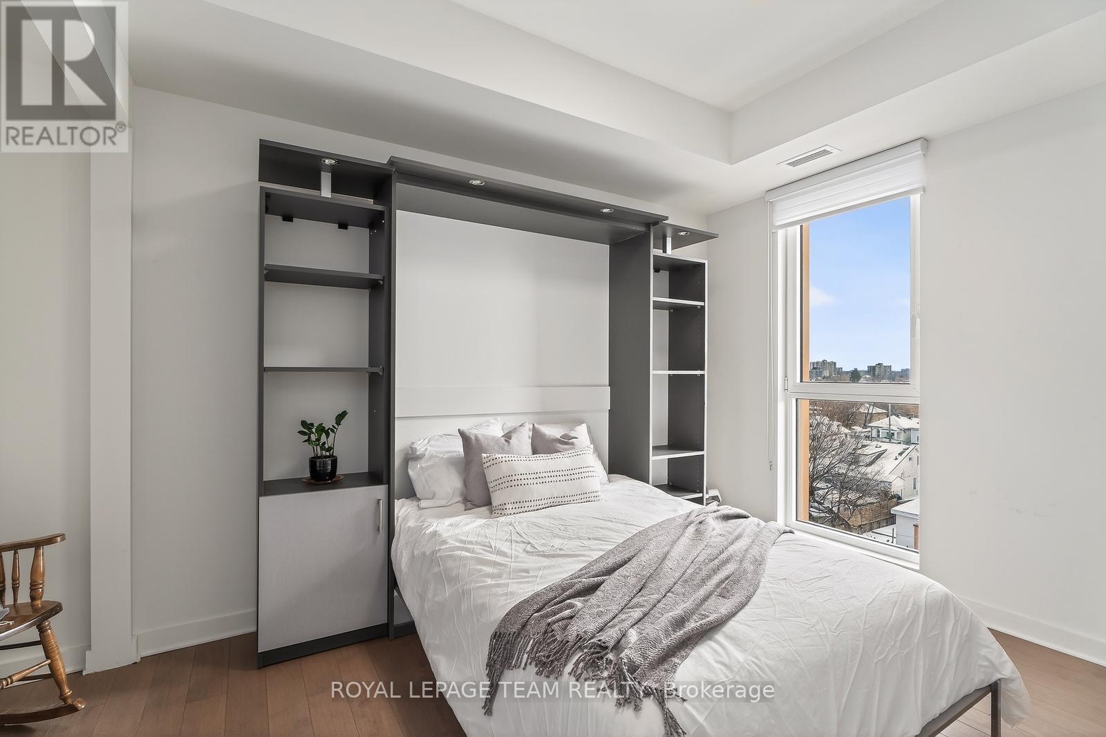 608 - 135 Barrette Street