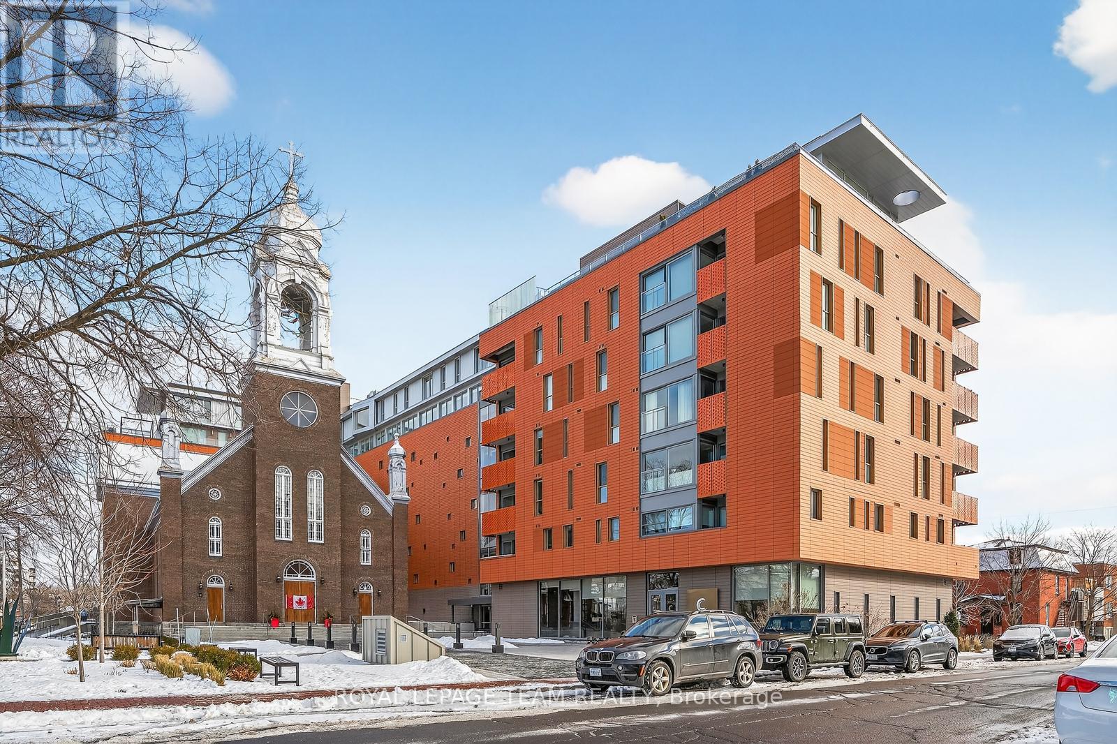 608 - 135 Barrette Street