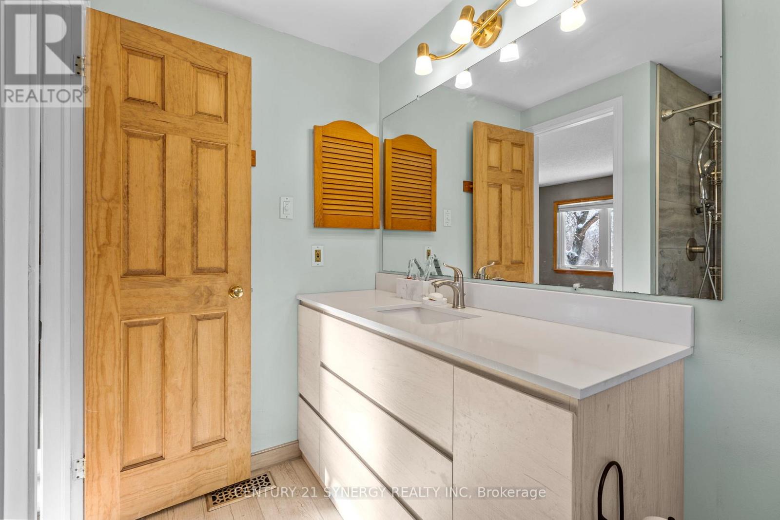 34 Rosegarden Crescent