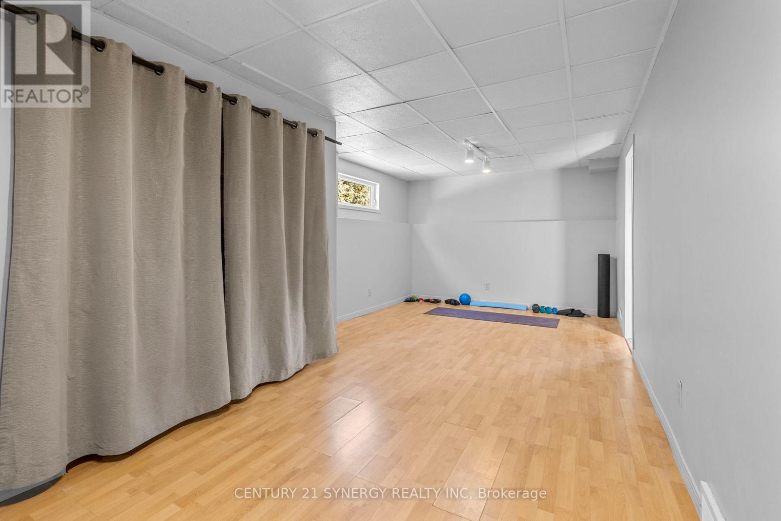 34 Rosegarden Crescent