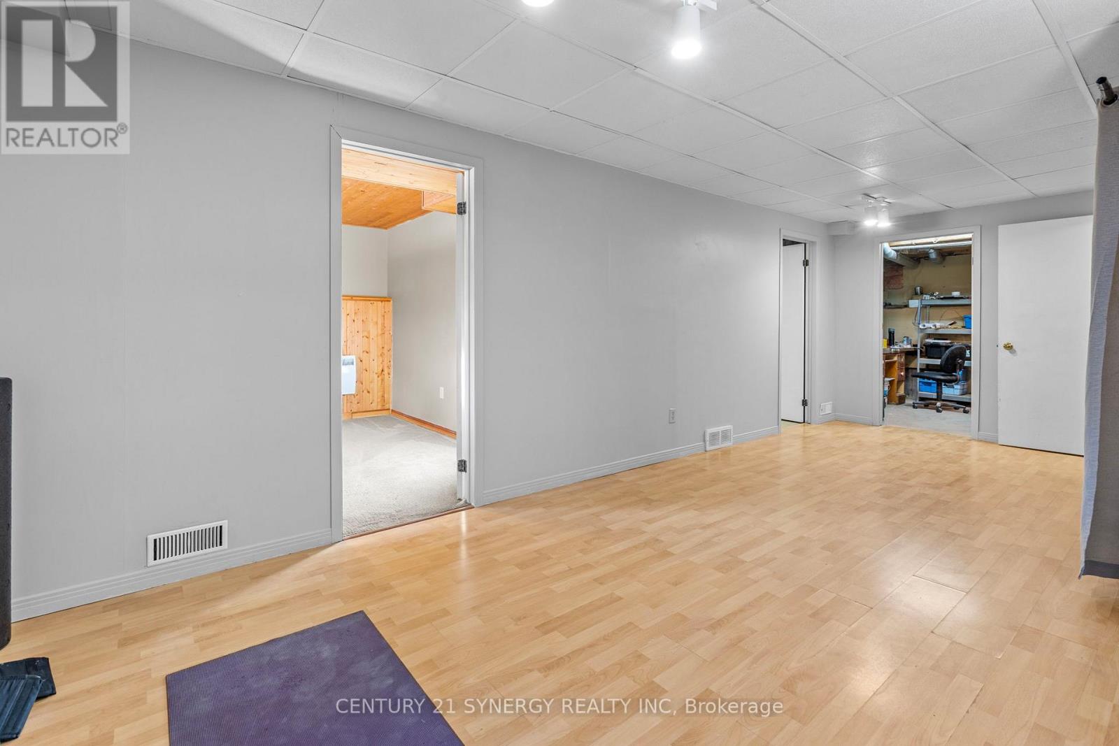 34 Rosegarden Crescent