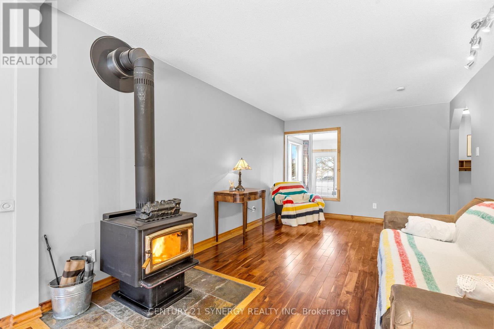 34 Rosegarden Crescent