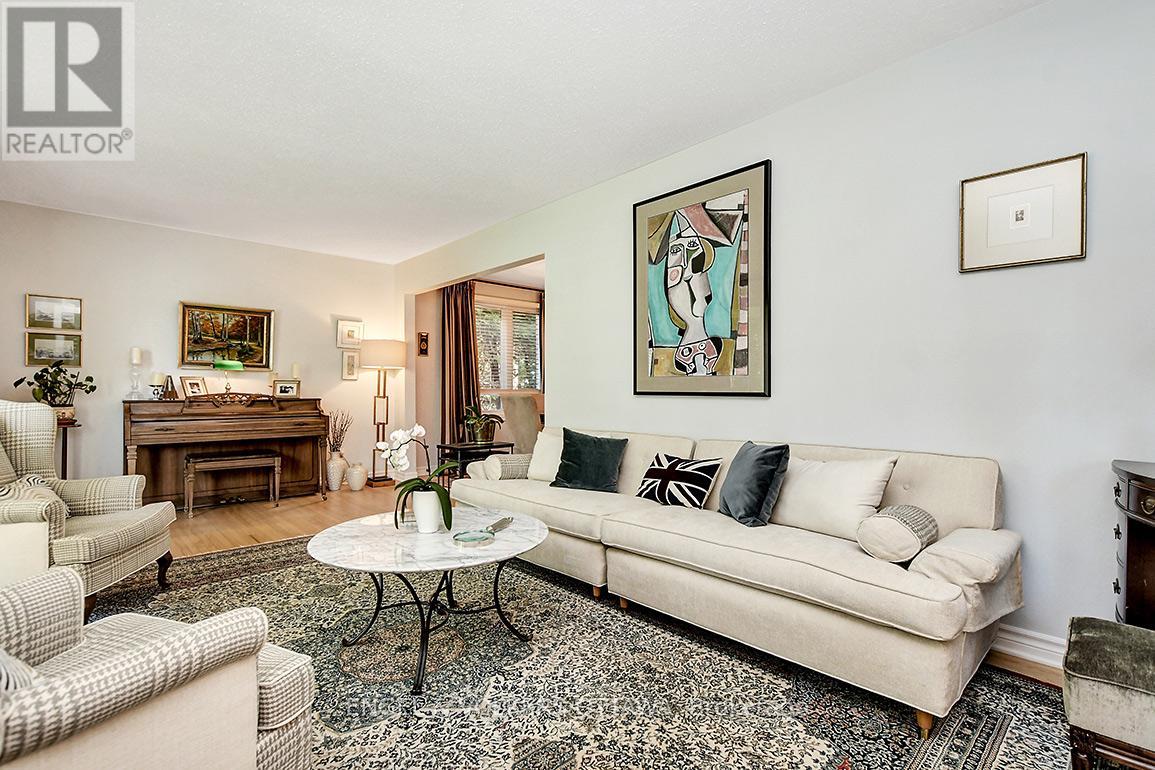 1885 Louisiana Avenue