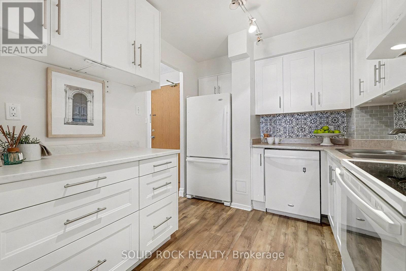 108 - 2871 Richmond Road