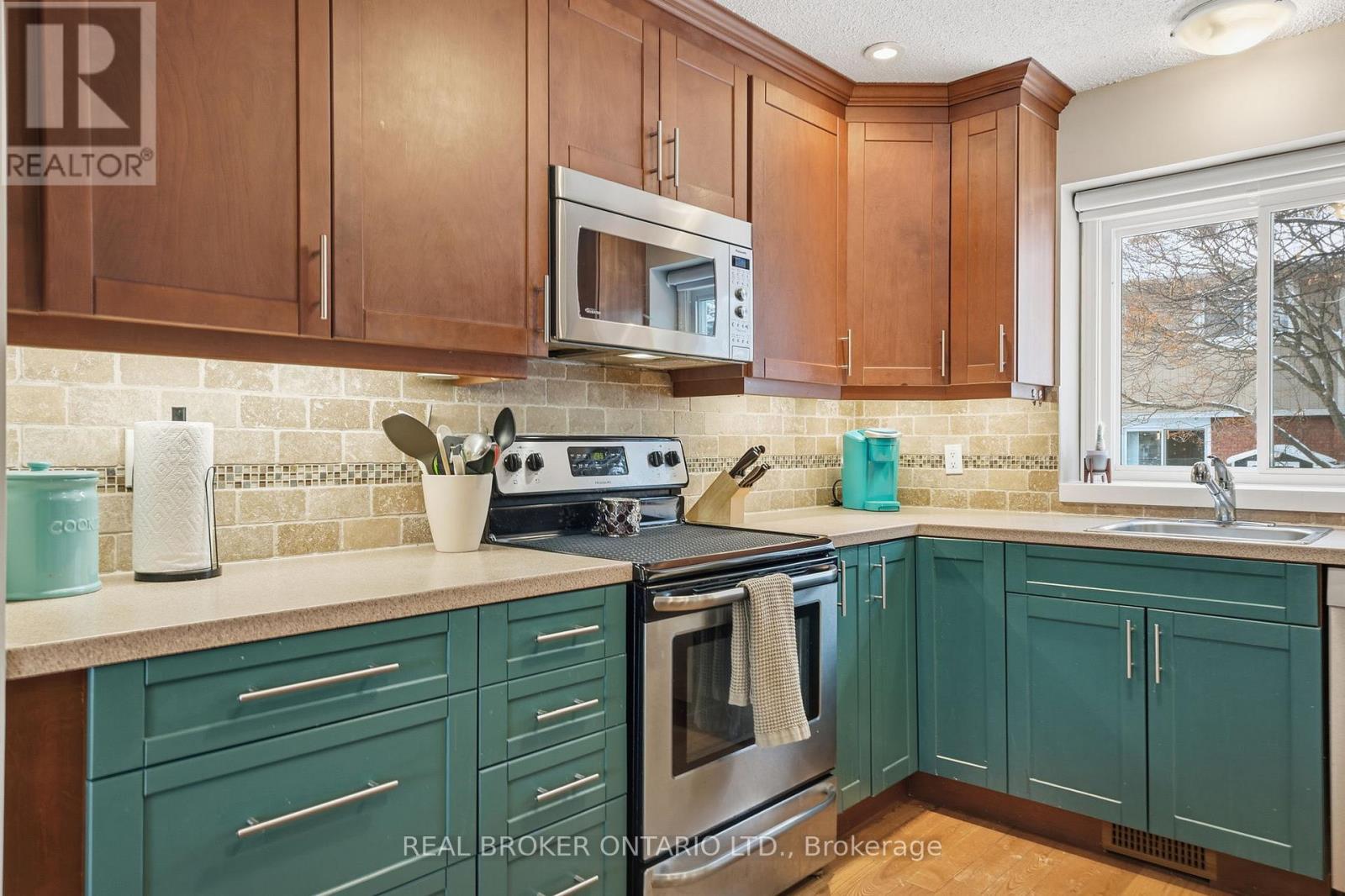 B - 3895 Old Richmond Road