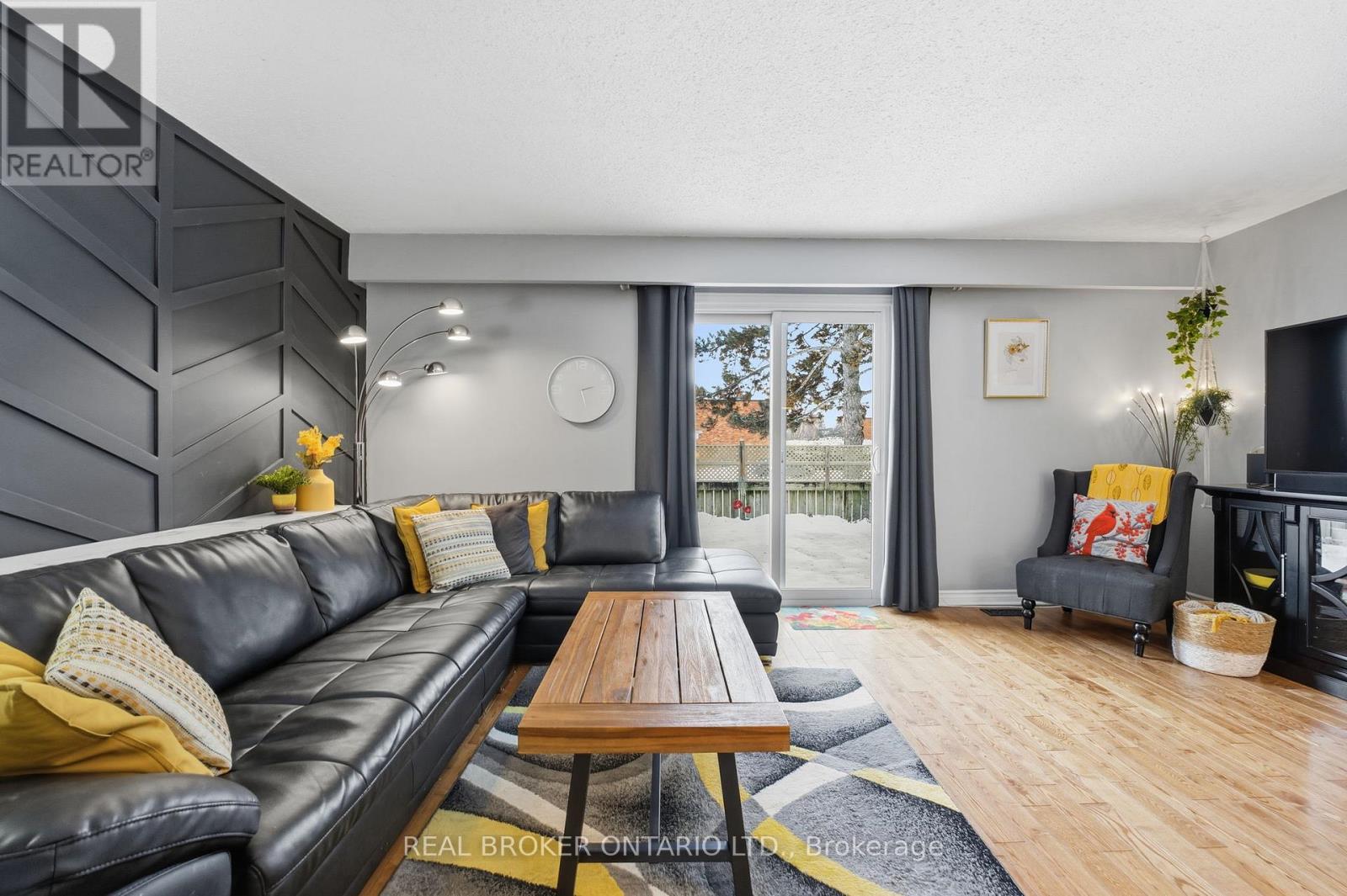 B - 3895 Old Richmond Road