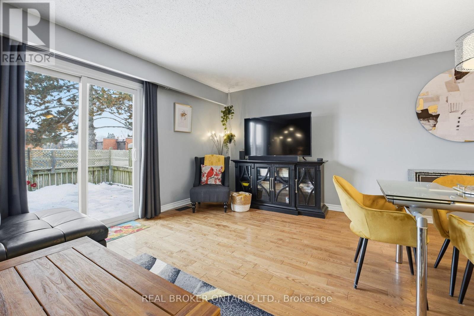 B - 3895 Old Richmond Road