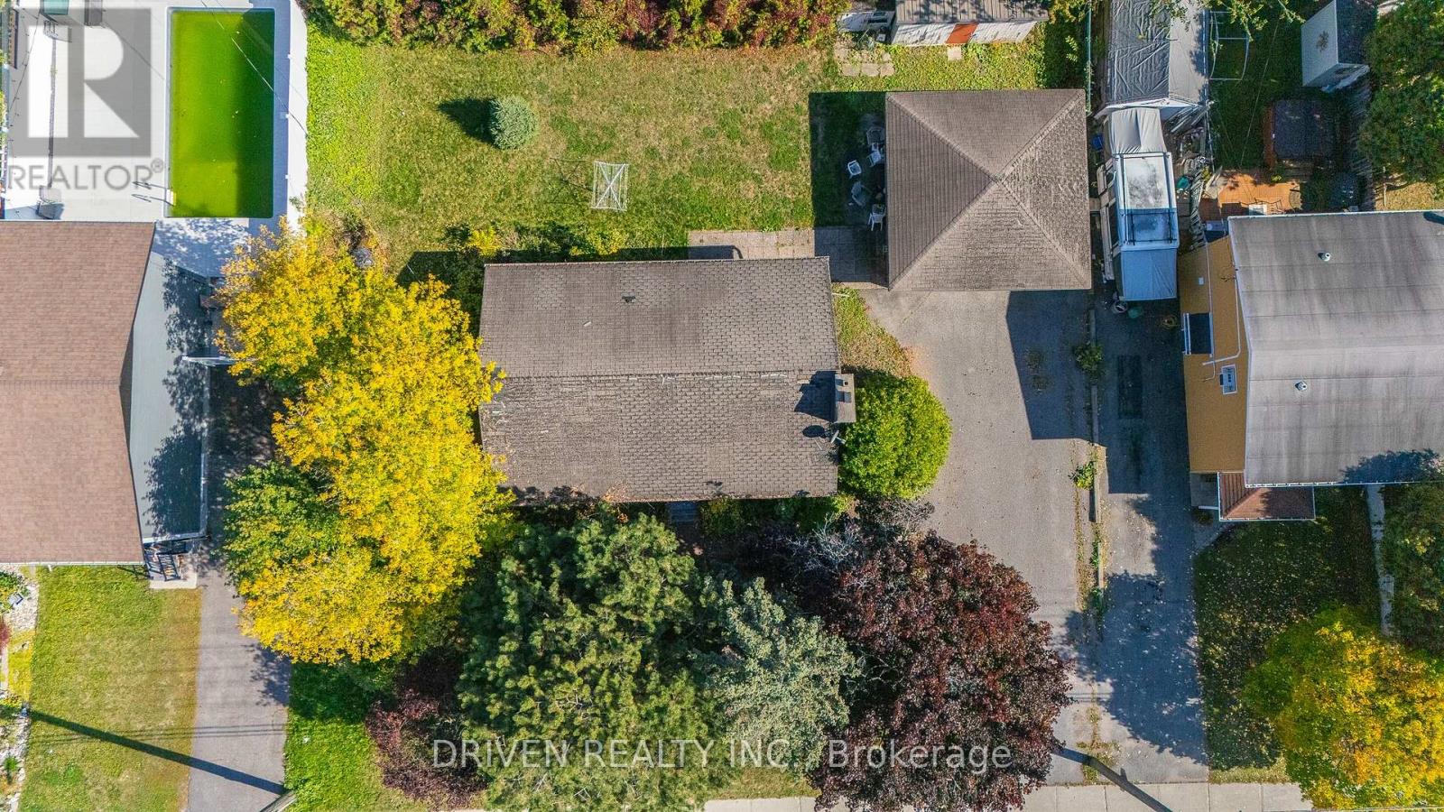 2175 St Laurent Boulevard