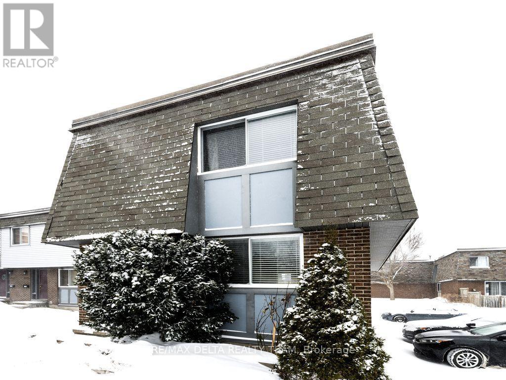 - - 3024 Fairlea Crescent