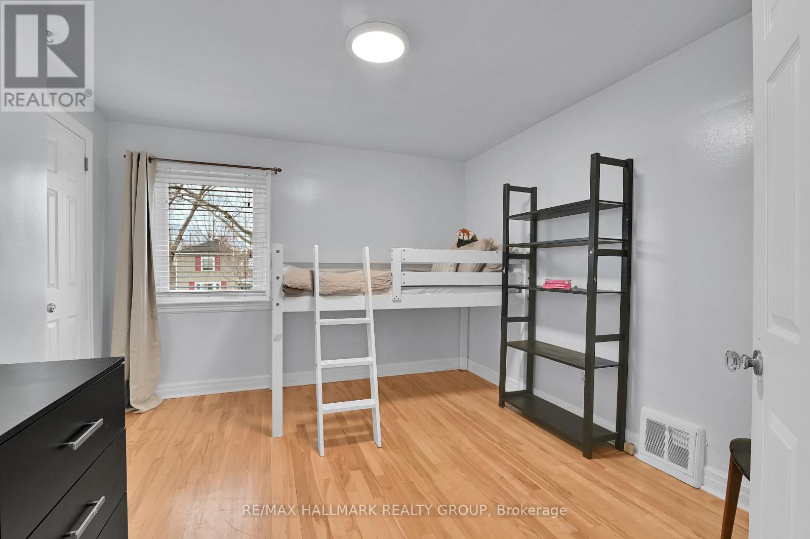 6 Centennial Boulevard