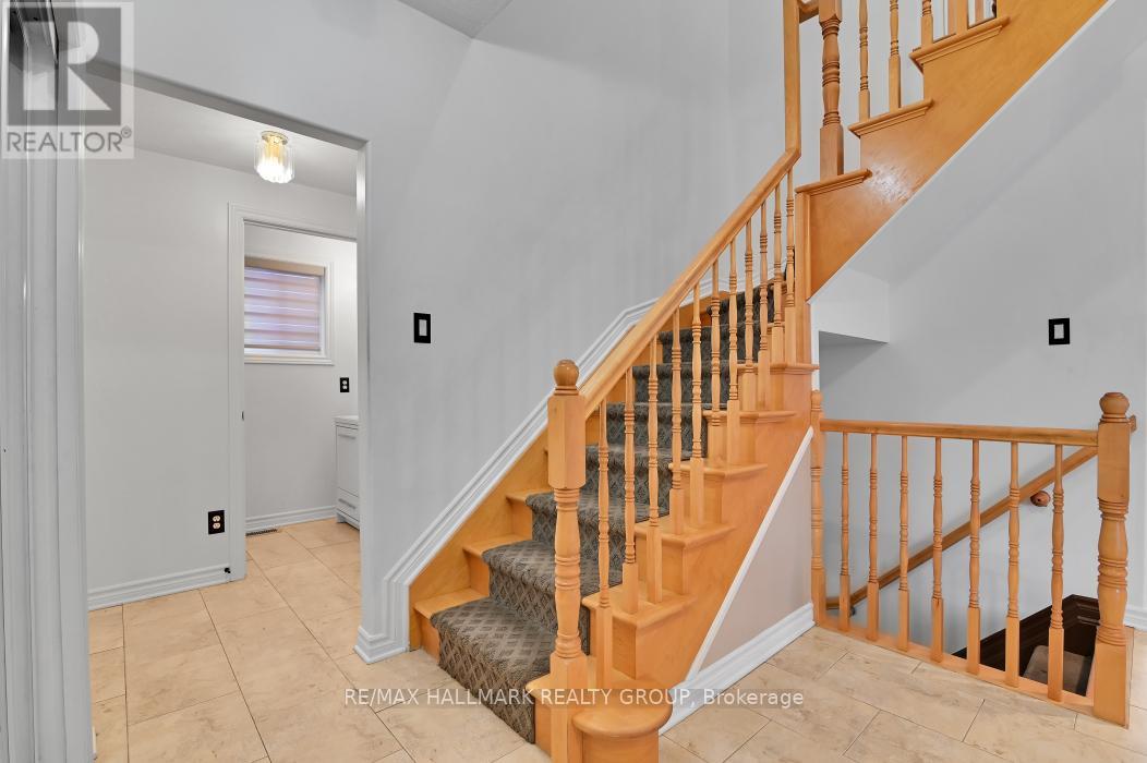 702 Mud Creek Crescent